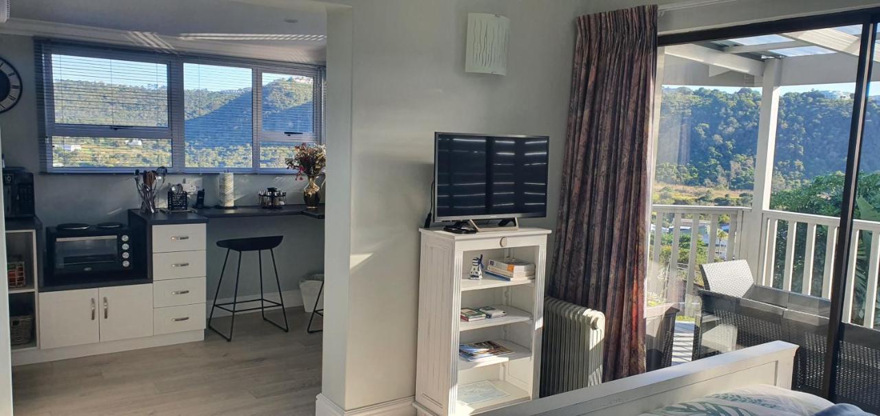 Modern Solar Powered 1 Bed Studio Apartment With Amazing Views بليتنبيرغ باي المظهر الخارجي الصورة